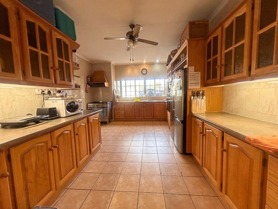 4 Bedroom Property for Sale in Baillie Park North West